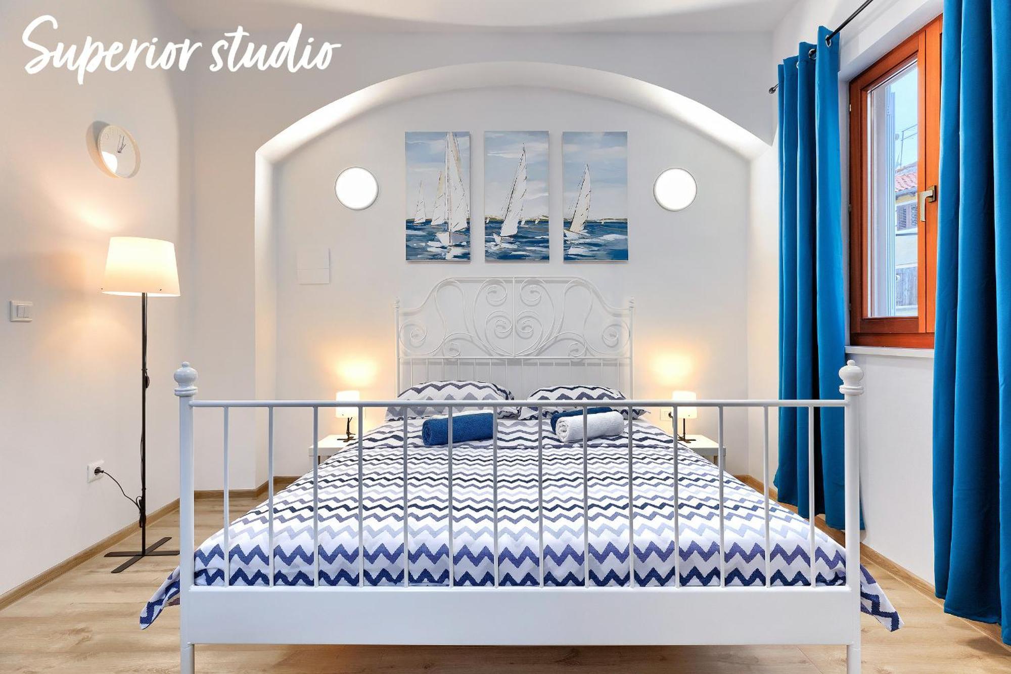 Studios Notte Sul Porto Rovinj Exterior foto